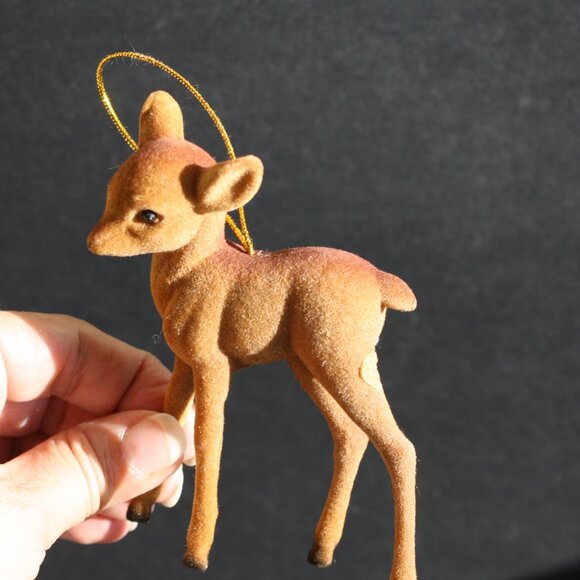 Lot of 6 Vintage Deer Ornaments Flocked Faux Fur white sparkles Christmas - Picture 10 of 11